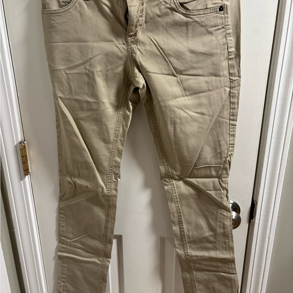 Mossimo Supply Co. Women's Straight Leg Jeans in Beige size 7